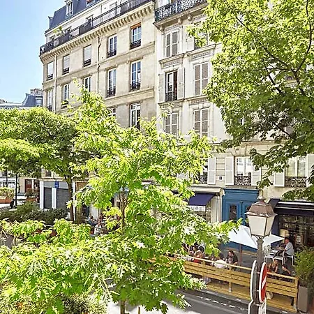Le Petit Borda Hotel 3*